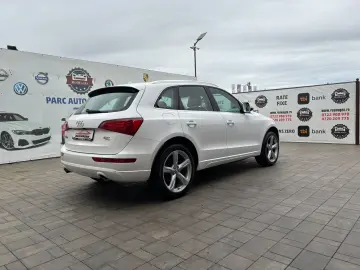 Audi Q5 2008 09 2 0