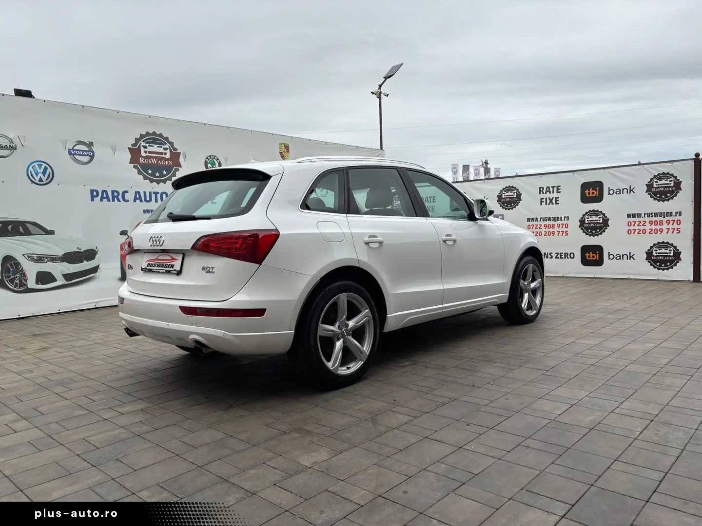 Audi Q5 2008 09 2 0