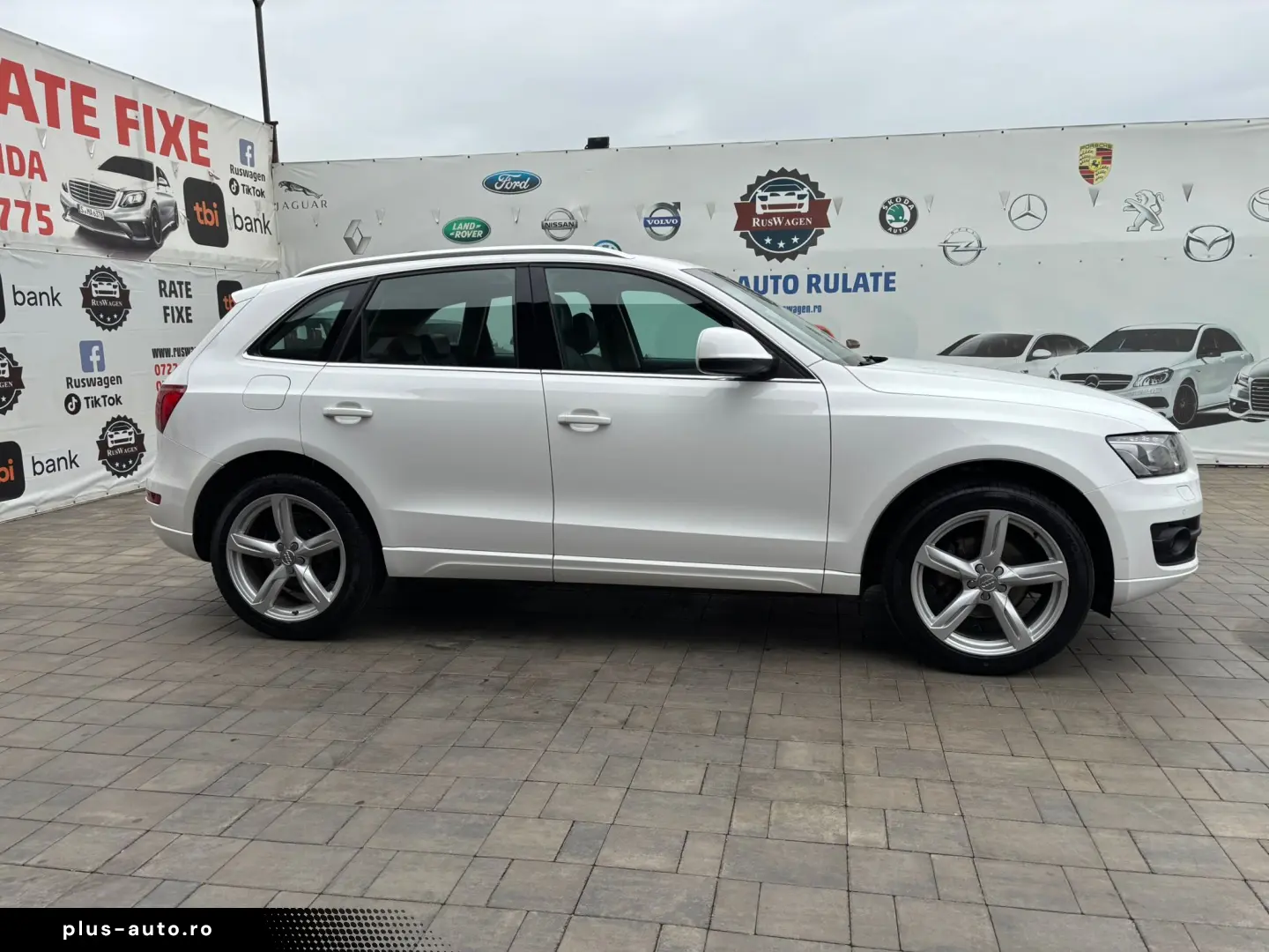 Audi Q5 2008 09 2 0