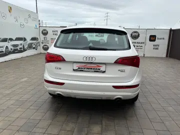 Audi Q5 2008 09 2 0