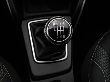 DACIA DUSTER 1.3 TCe 150CP Prestige Plus 4WD