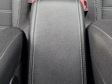 DACIA DUSTER 1.3 TCe 150CP Prestige Plus 4WD