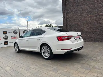 Skoda SUPERB 2018 2 0