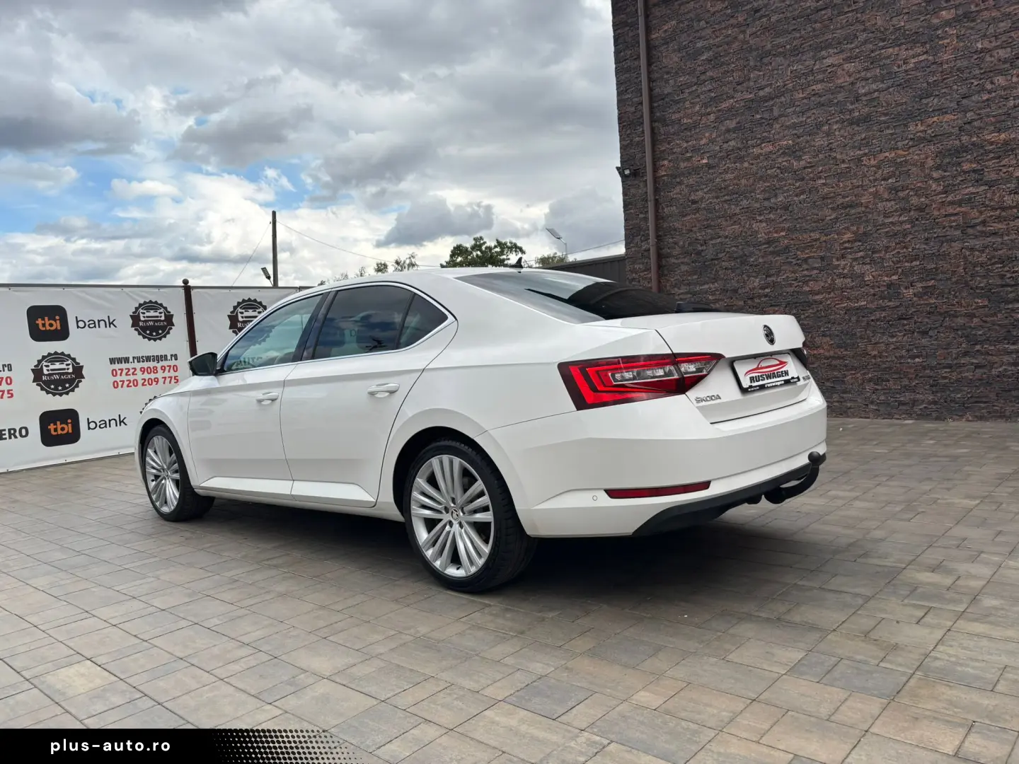 Skoda SUPERB 2018 2 0