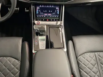AUDI SQ8 TFSI HD-Matrix Carbon Panoramic