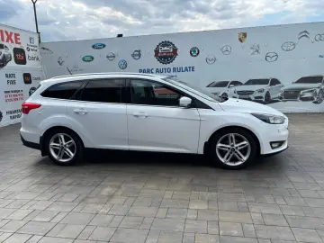 Ford Focus 2015 1 6