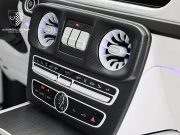 Mercedes-Benz Brabus 6x6 XLP 900 1 of 1