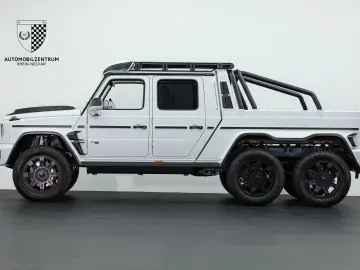 Mercedes-Benz Brabus 6x6 XLP 900 1 of 1