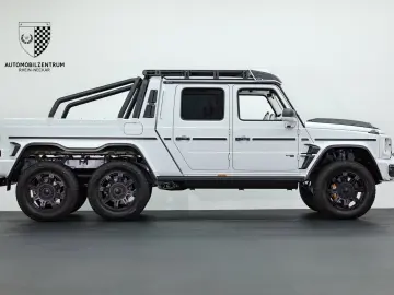 Mercedes-Benz Brabus 6x6 XLP 900 1 of 1