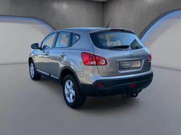 Nissan Qashqai 1.6 i