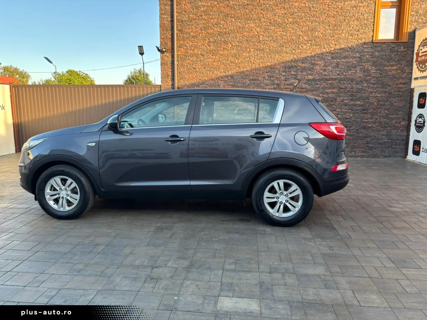 Kia SPORTAGE 2010 11