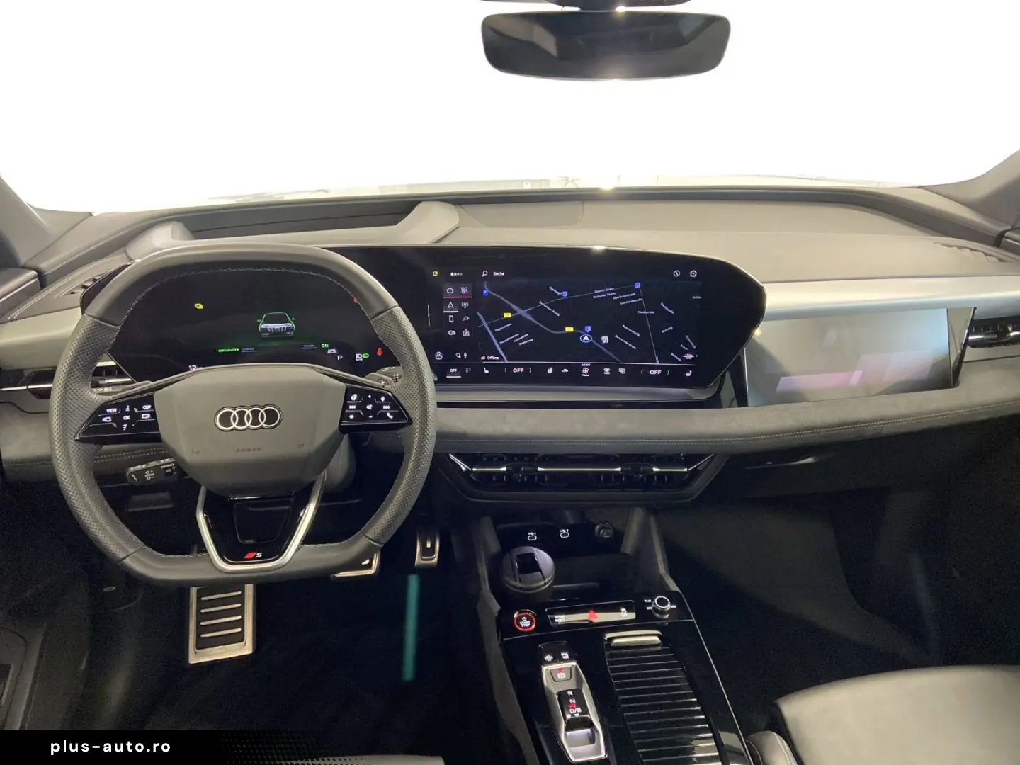 AUDI SQ6 e-tron  Matrix Panoramic