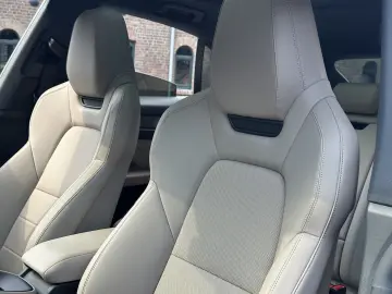 PORSCHE Macan 4S LED MATRIX 22 ZOLL SPORT PANORAMA ABSTA