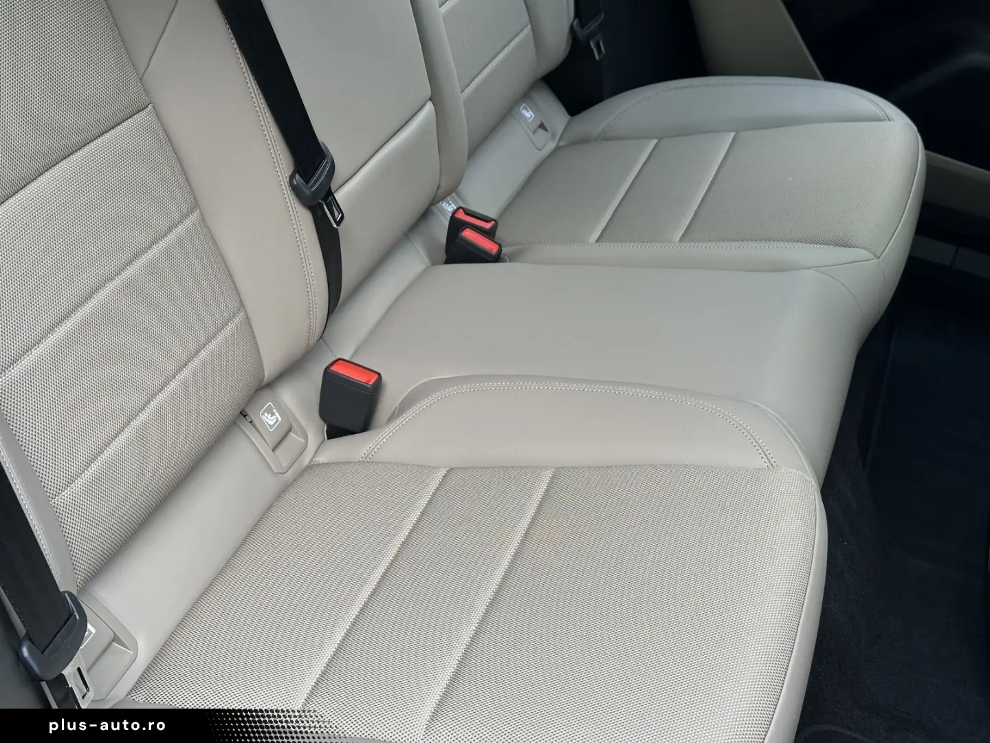 PORSCHE Macan 4S LED MATRIX 22 ZOLL SPORT PANORAMA ABSTA