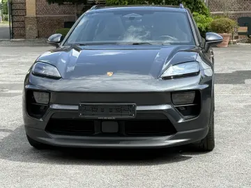 PORSCHE Macan 4S LED MATRIX 22 ZOLL SPORT PANORAMA ABSTA