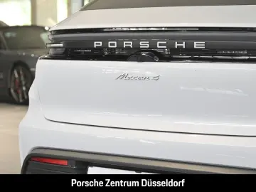 PORSCHE Macan 4 InnoDrive BOSE Luftfederung 21-Zoll