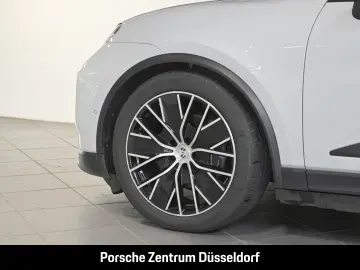 PORSCHE Macan 4 InnoDrive BOSE Luftfederung 21-Zoll