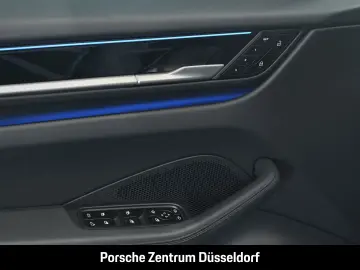 PORSCHE Macan 4 InnoDrive BOSE Luftfederung 21-Zoll