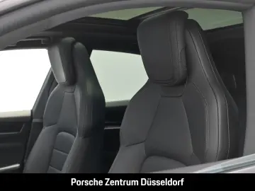 PORSCHE Macan 4 InnoDrive BOSE Luftfederung 21-Zoll