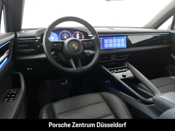 PORSCHE Macan 4 InnoDrive BOSE Luftfederung 21-Zoll