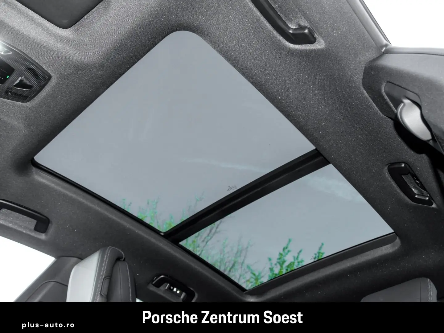 PORSCHE Macan Electric 4 21-Zoll PASM Panoramadach BOSE