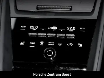 PORSCHE Macan Electric 4 21-Zoll PASM Panoramadach BOSE