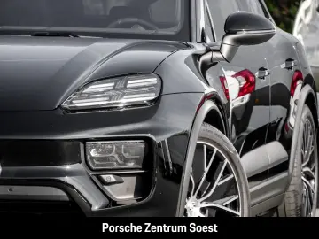 PORSCHE Macan Electric 4 21-Zoll PASM Panoramadach BOSE