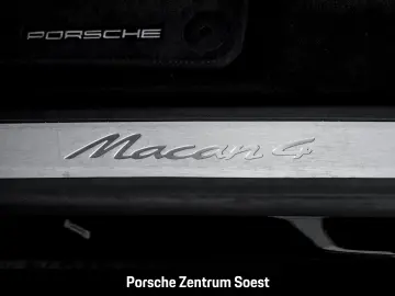 PORSCHE Macan Electric 4 21-Zoll PASM Panoramadach BOSE
