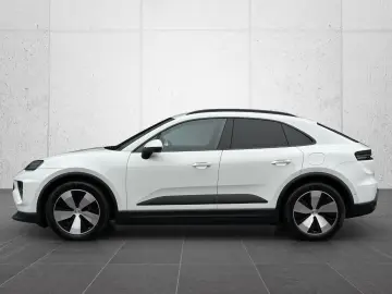 PORSCHE Macan 4 Pano-Dach 360-Grad-Kamera