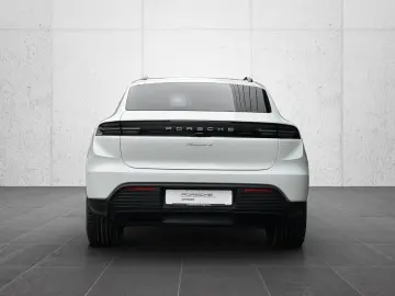 PORSCHE Macan 4 Pano-Dach 360-Grad-Kamera