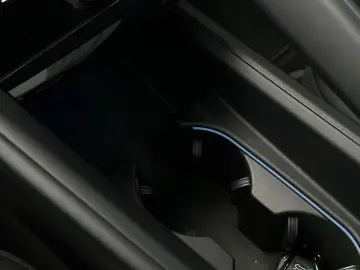 PORSCHE Macan 4 Pano-Dach 360-Grad-Kamera