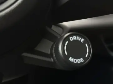 PORSCHE Macan 4 Pano-Dach 360-Grad-Kamera