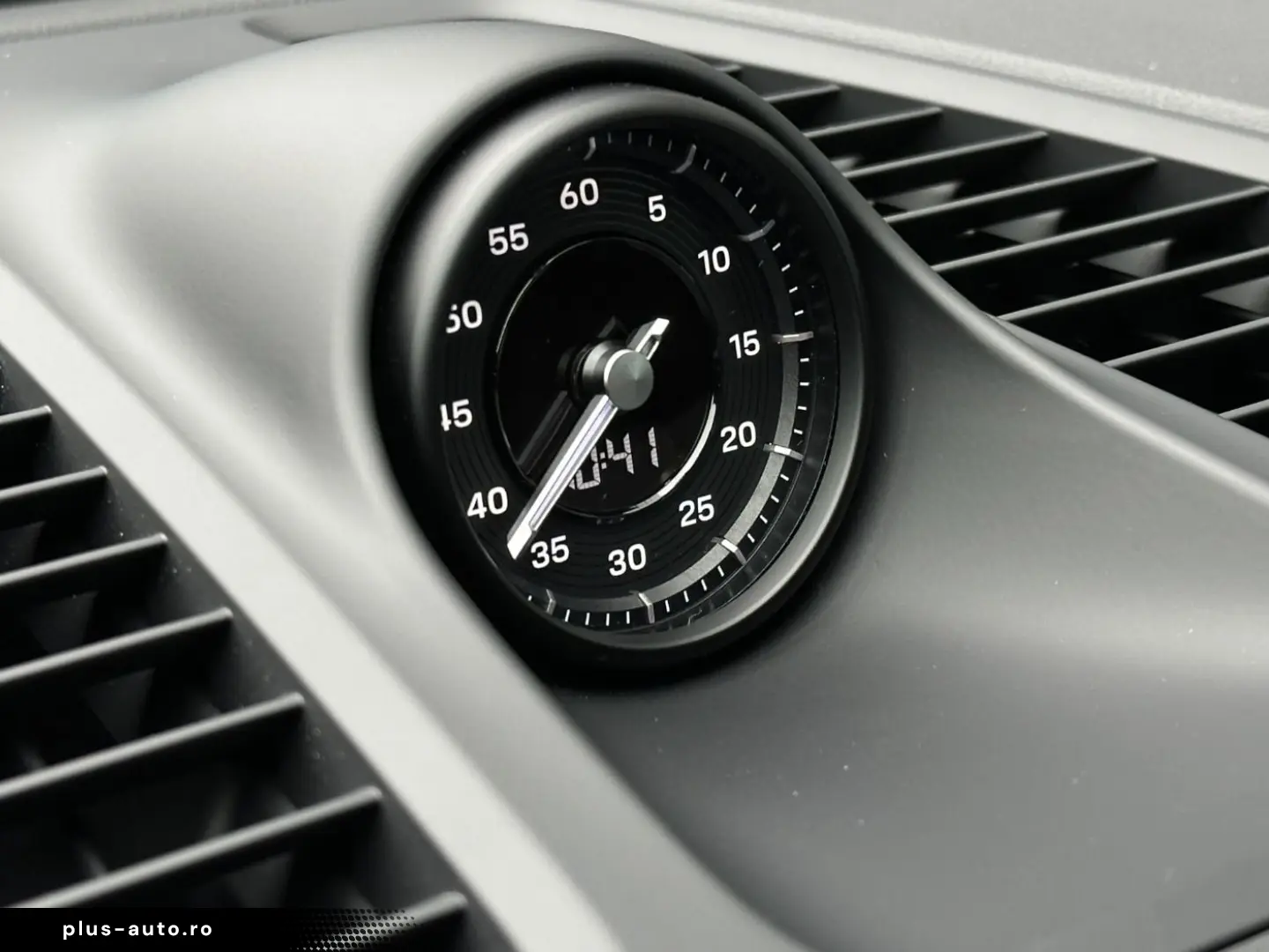 PORSCHE Macan 4 Pano-Dach 360-Grad-Kamera