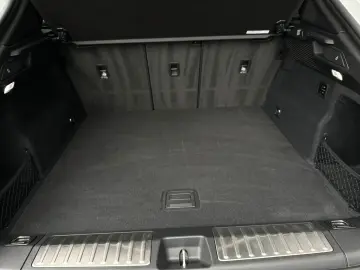 PORSCHE Macan 4 Pano-Dach 360-Grad-Kamera