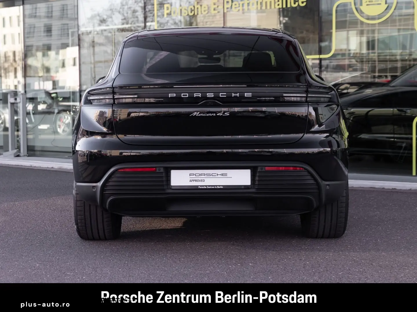 PORSCHE Macan 4S Panoramadach Rückfahrkamera BOSE LED