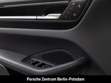 PORSCHE Macan 4S Panoramadach Rückfahrkamera BOSE LED