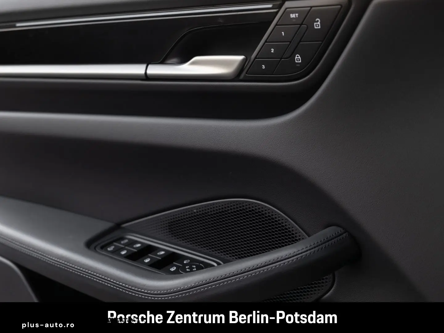 PORSCHE Macan 4S Panoramadach Rückfahrkamera BOSE LED