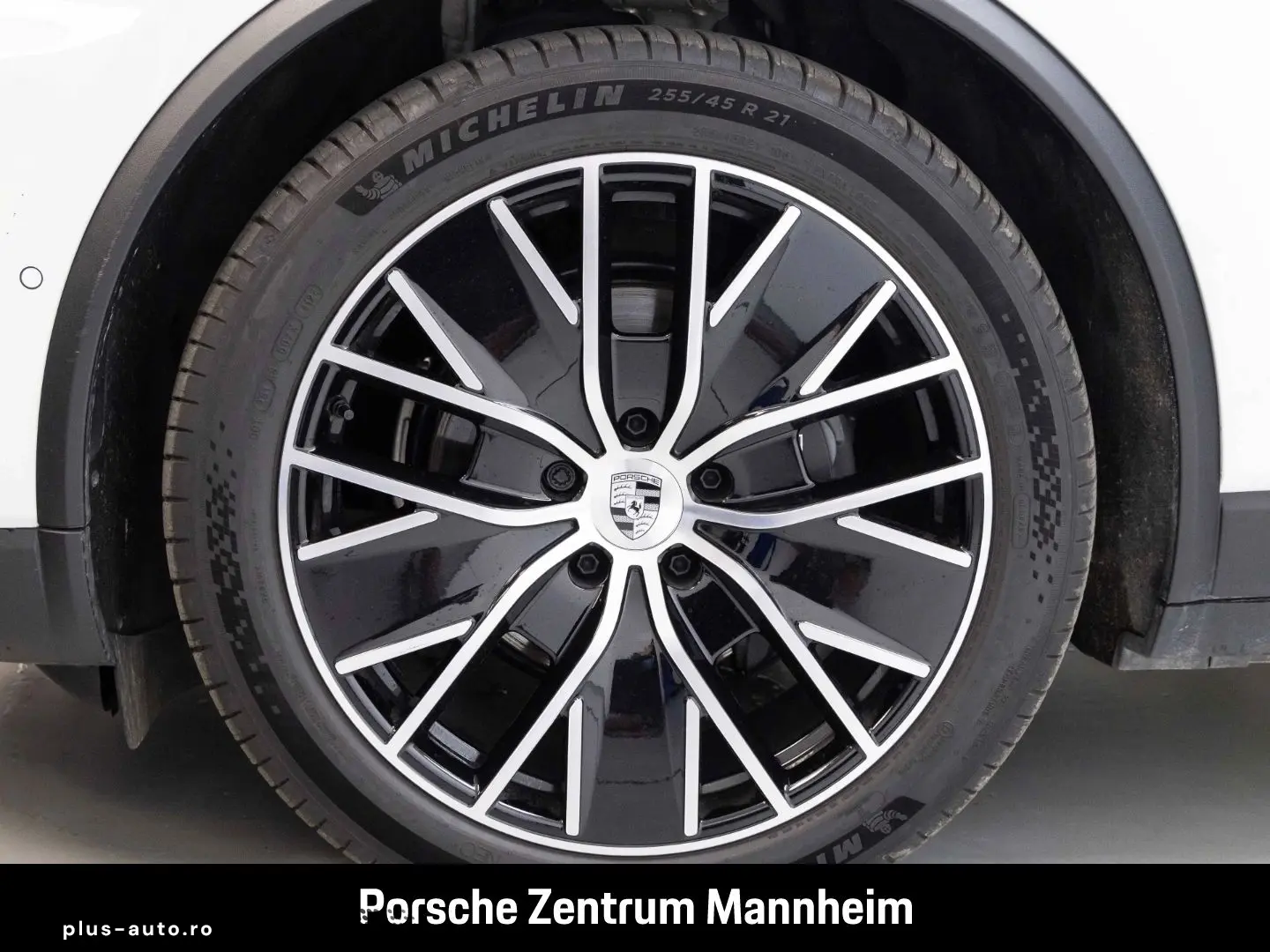 PORSCHE Macan 4 Luftfederung Pano Anhängerkupplung Absta