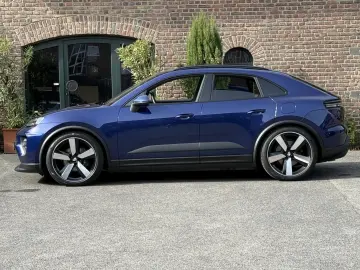 PORSCHE Macan  4 22 ZOLL MACAN SPORT PANORAMA MATRIX