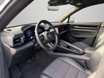 PORSCHE Macan 4   Abstandsregeltempostat   Sport Chrono