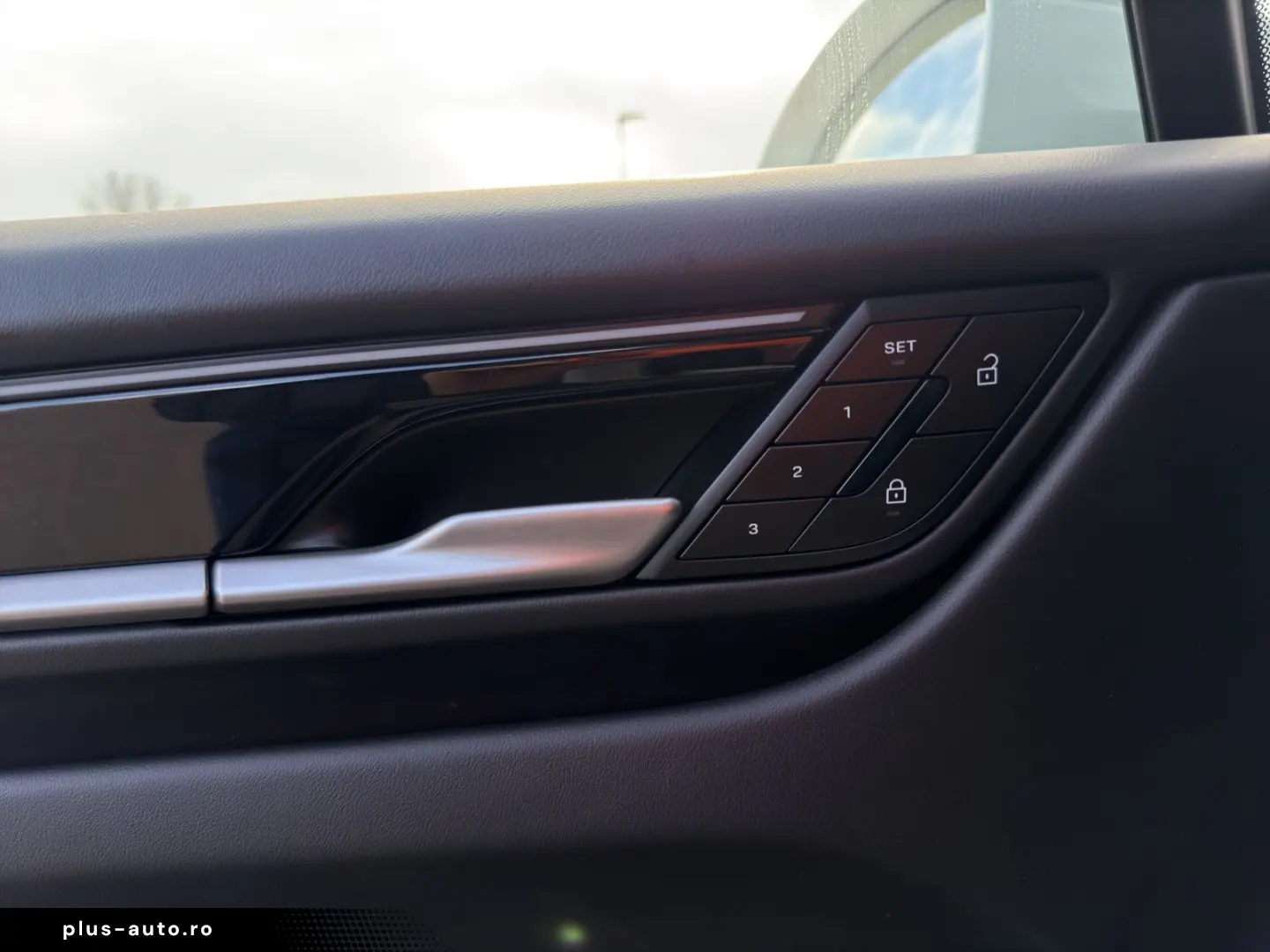 PORSCHE Macan 4   Abstandsregeltempostat   Sport Chrono