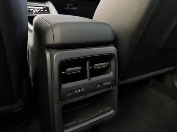 PORSCHE Macan 4   Abstandsregeltempostat   Sport Chrono