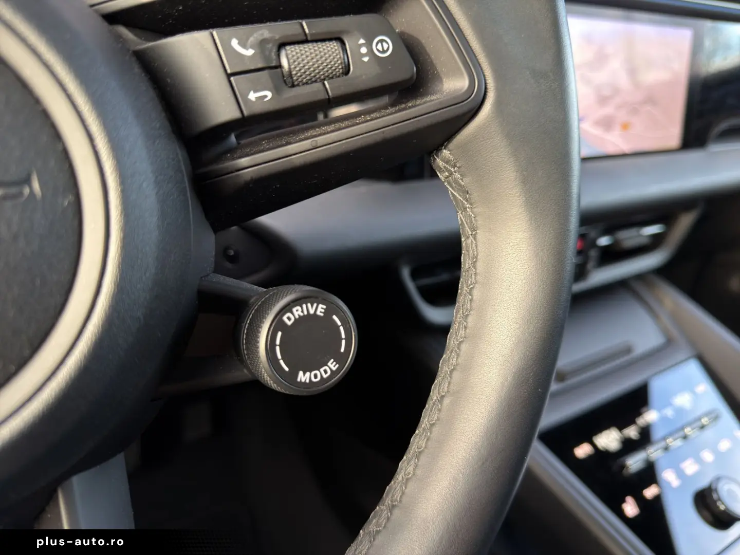 PORSCHE Macan 4   Abstandsregeltempostat   Sport Chrono