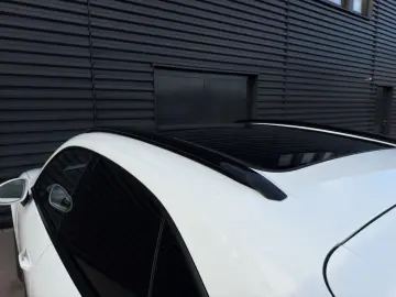 PORSCHE Macan 4   Abstandsregeltempostat   Sport Chrono