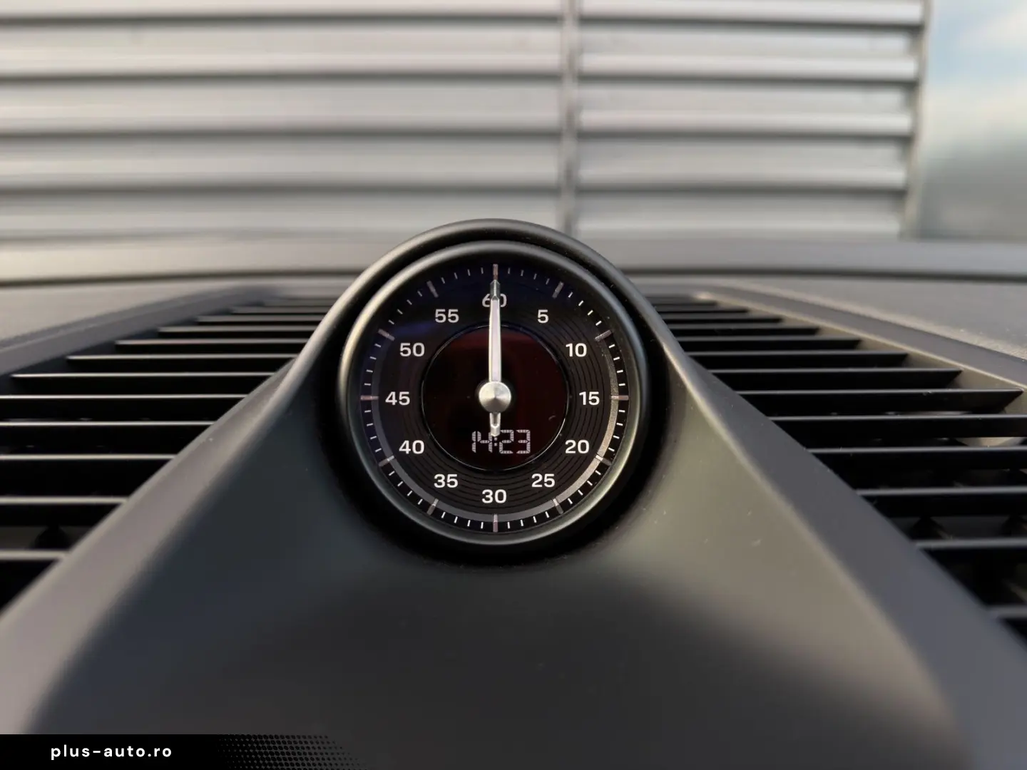 PORSCHE Macan 4   Abstandsregeltempostat   Sport Chrono