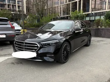 Mercedes E 400e 4 Matic
