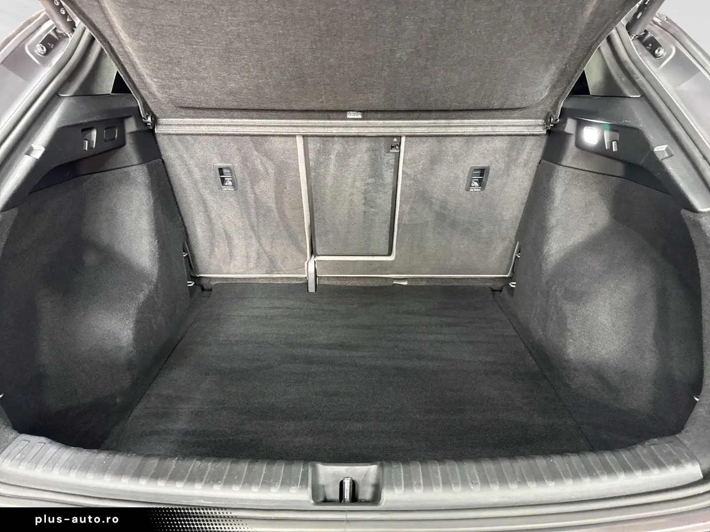 AUDI Q4 e-tron 50 S line qu ACC HuD Kamera Matrix