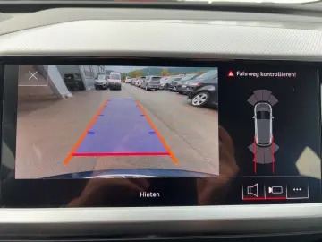 AUDI Q4 e-tron Quattro 82 kWh advanced MMI-Navi-Plus