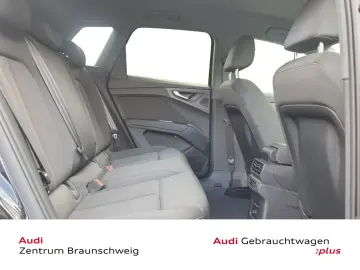 AUDI Q4 45 e-tron quattro 195 kW HuD LED PCD H