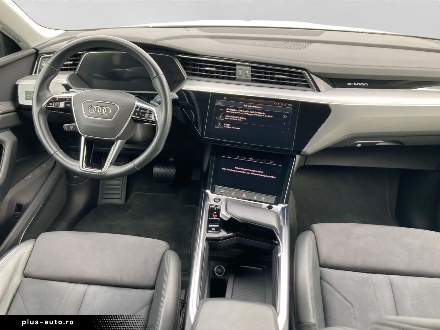 AUDI e-tron 55 Q ADVANCED MATRIX AHK BuO TEC-SEL